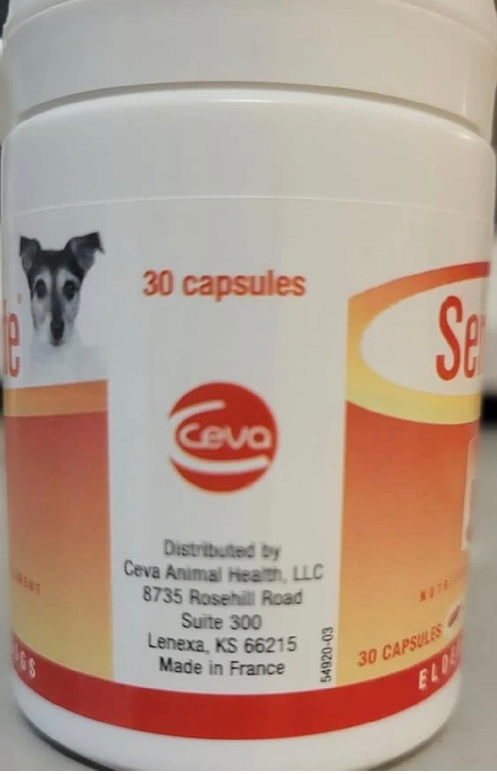 Senilife by Ceva nutritional supplement for elderly dogs in a 30 capsule bottle, designed to support aging canine health.